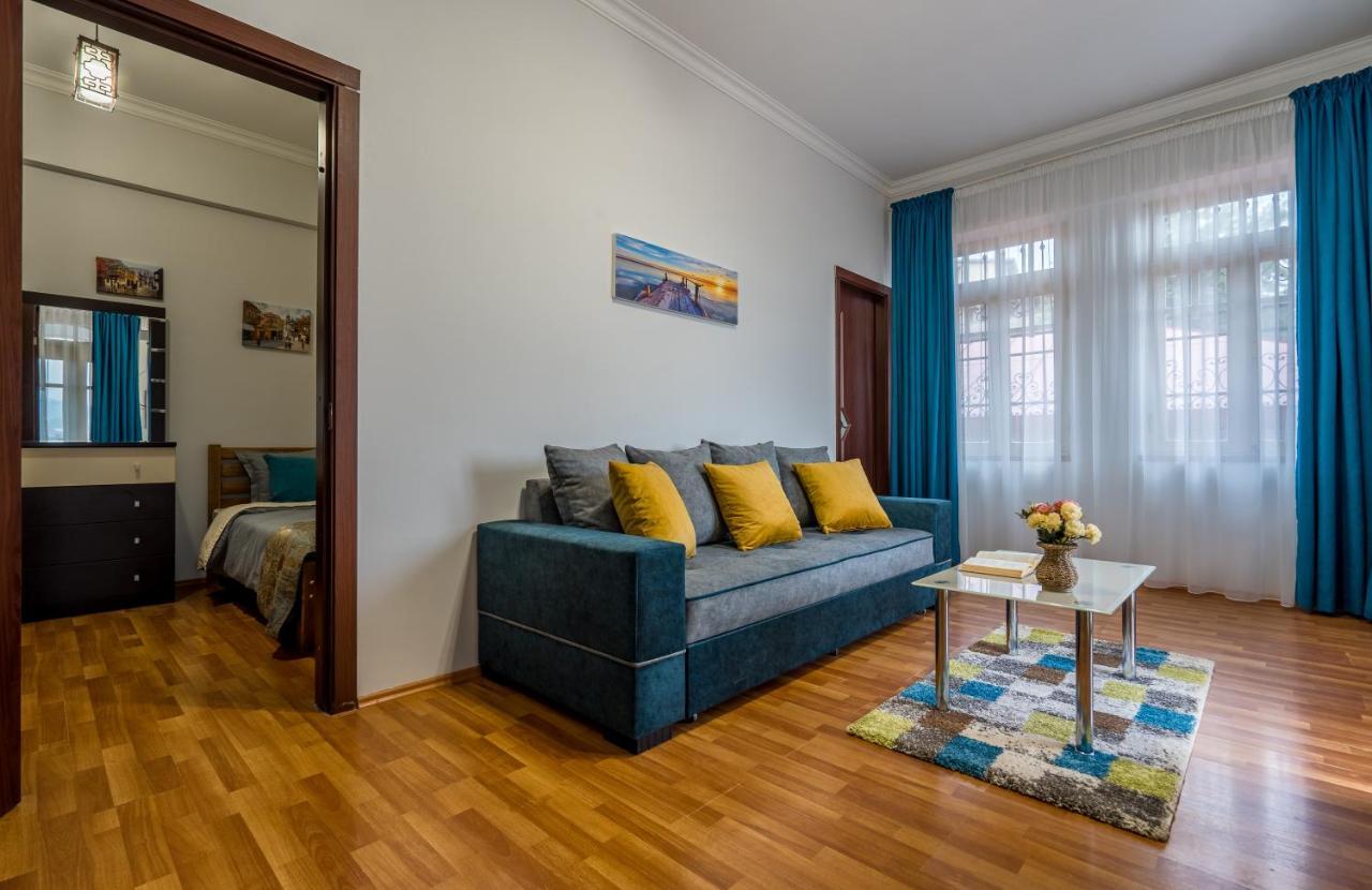 Golden View Apartment Tiflis Dış mekan fotoğraf
