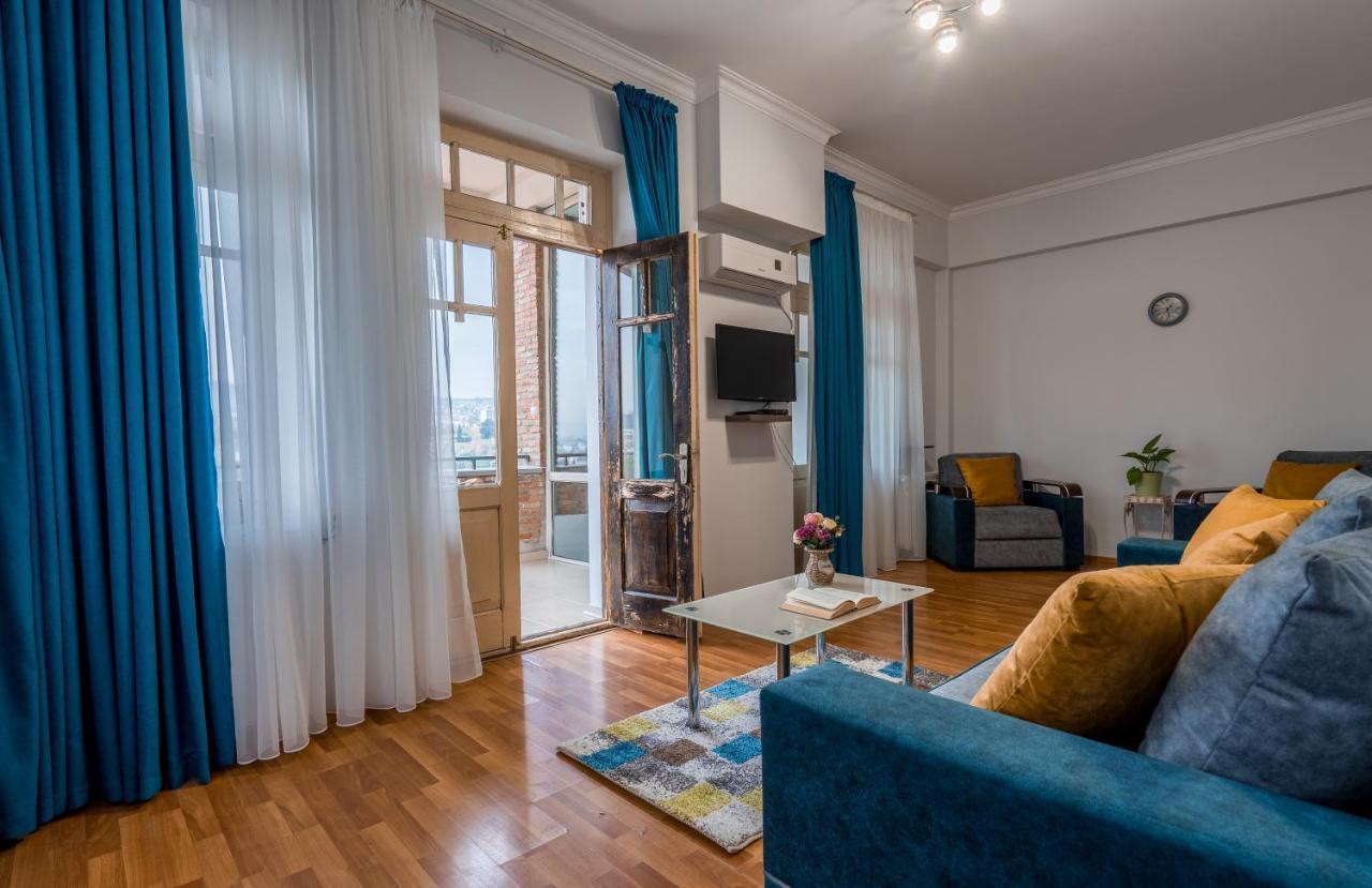 Golden View Apartment Tiflis Dış mekan fotoğraf